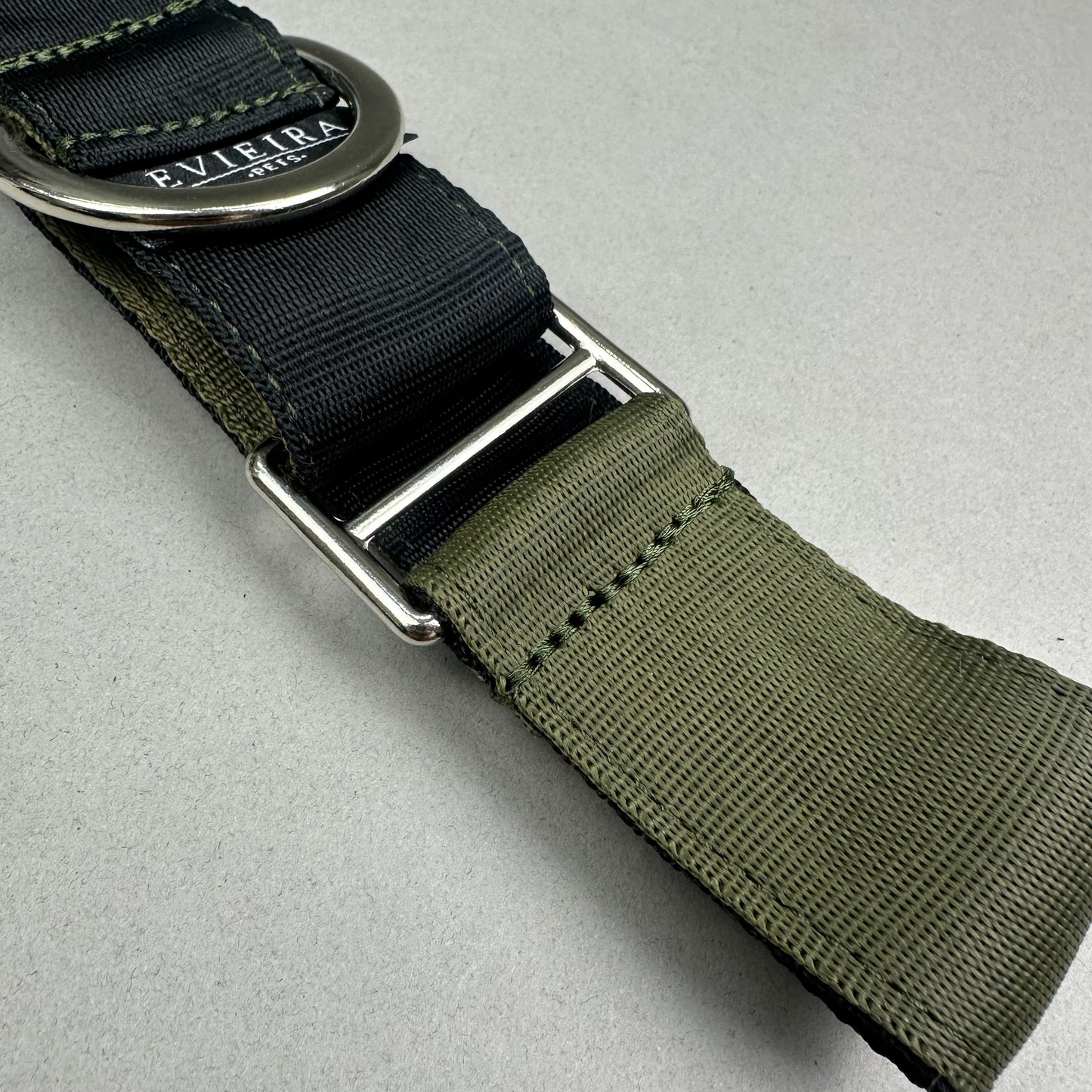 Collar martingale Army