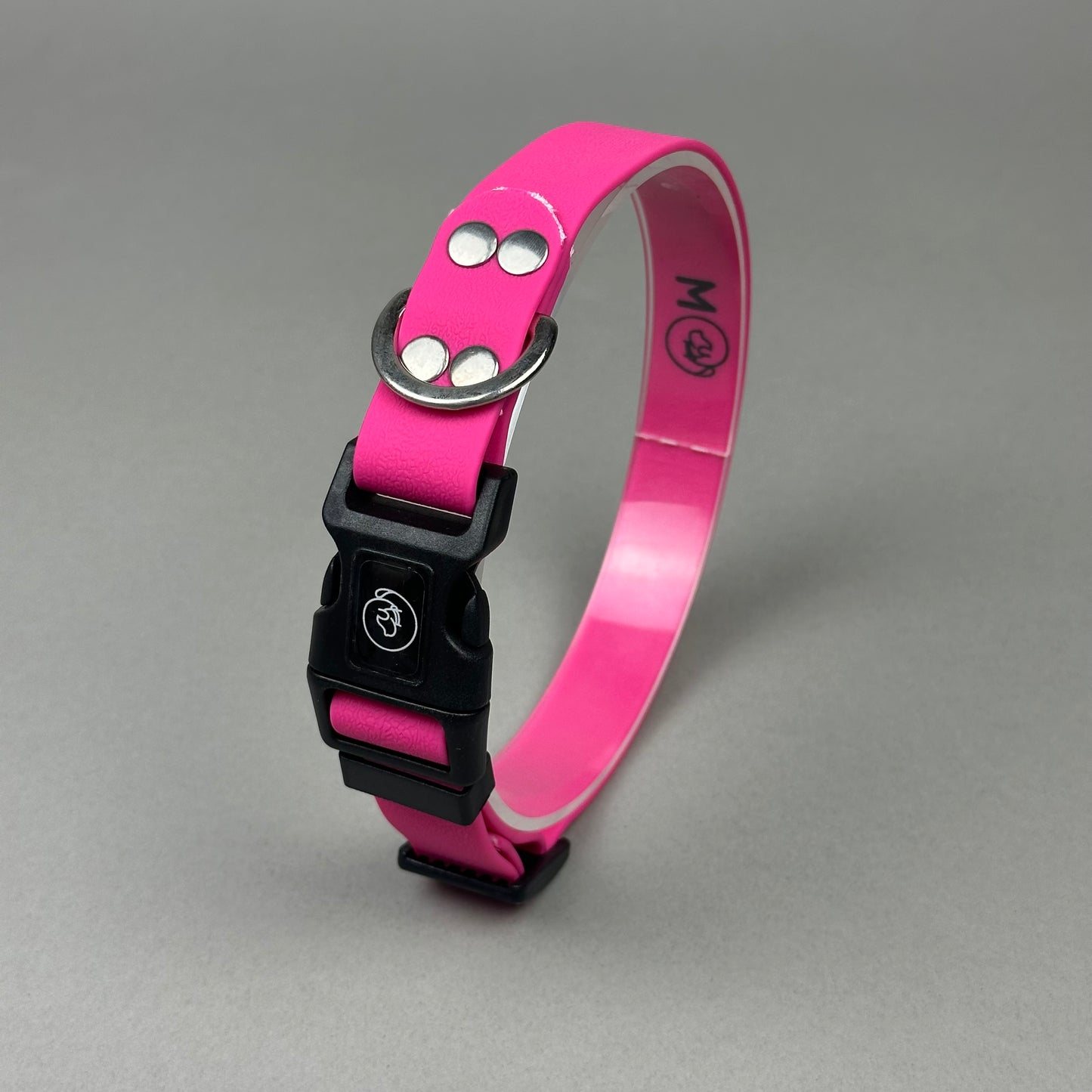 Collar impermeable fucsia