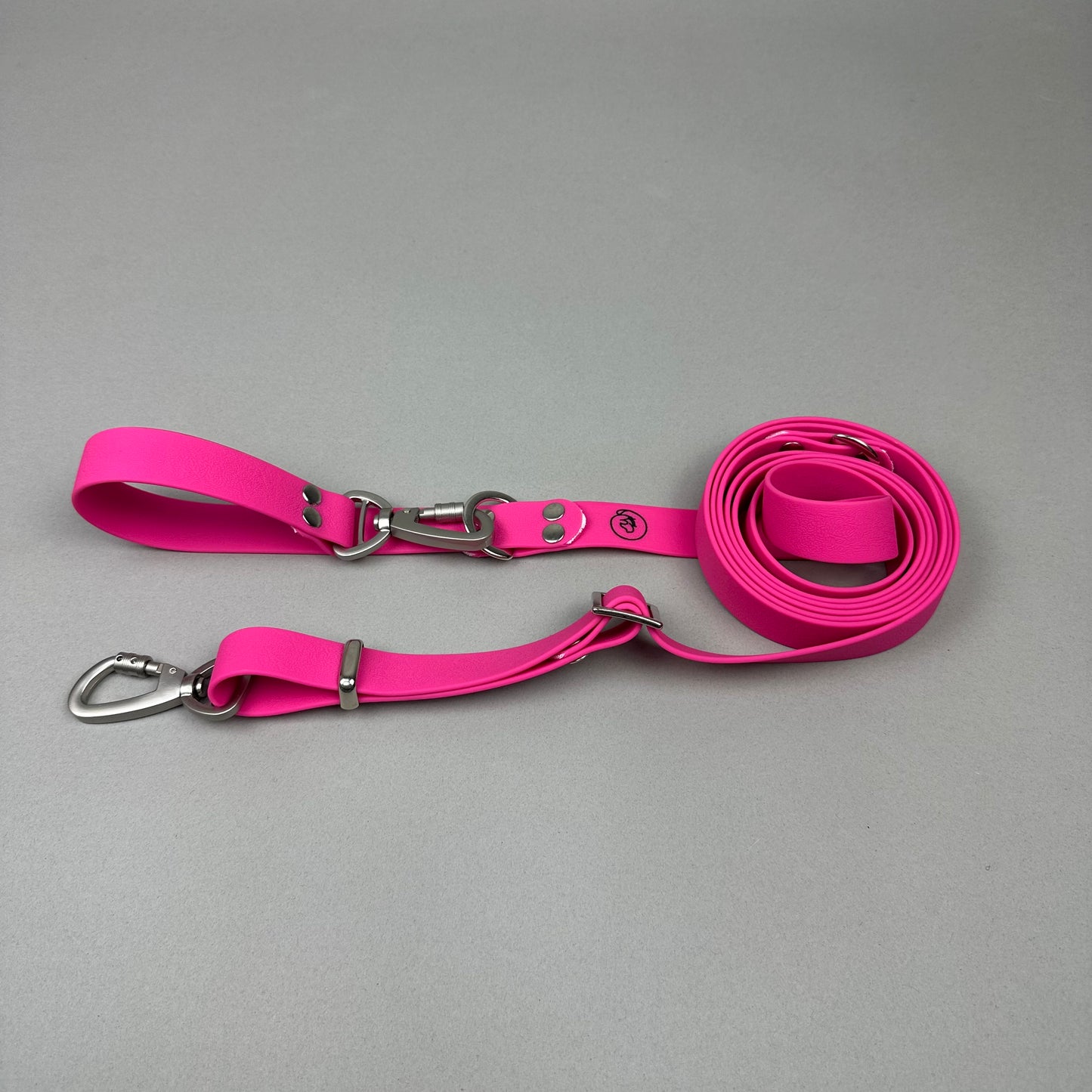 Traílla multipropósito impermeable Fucsia