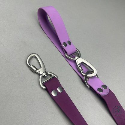 Traílla doble función Impermeable LILAC