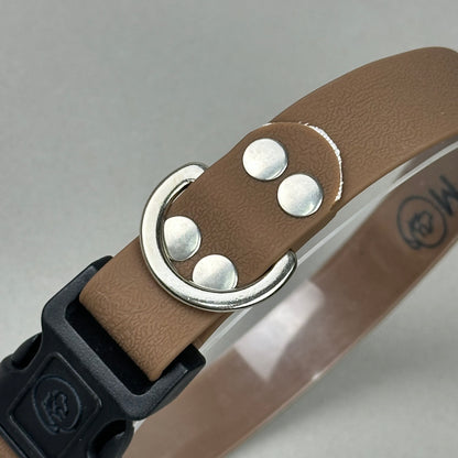Collar impermeable café