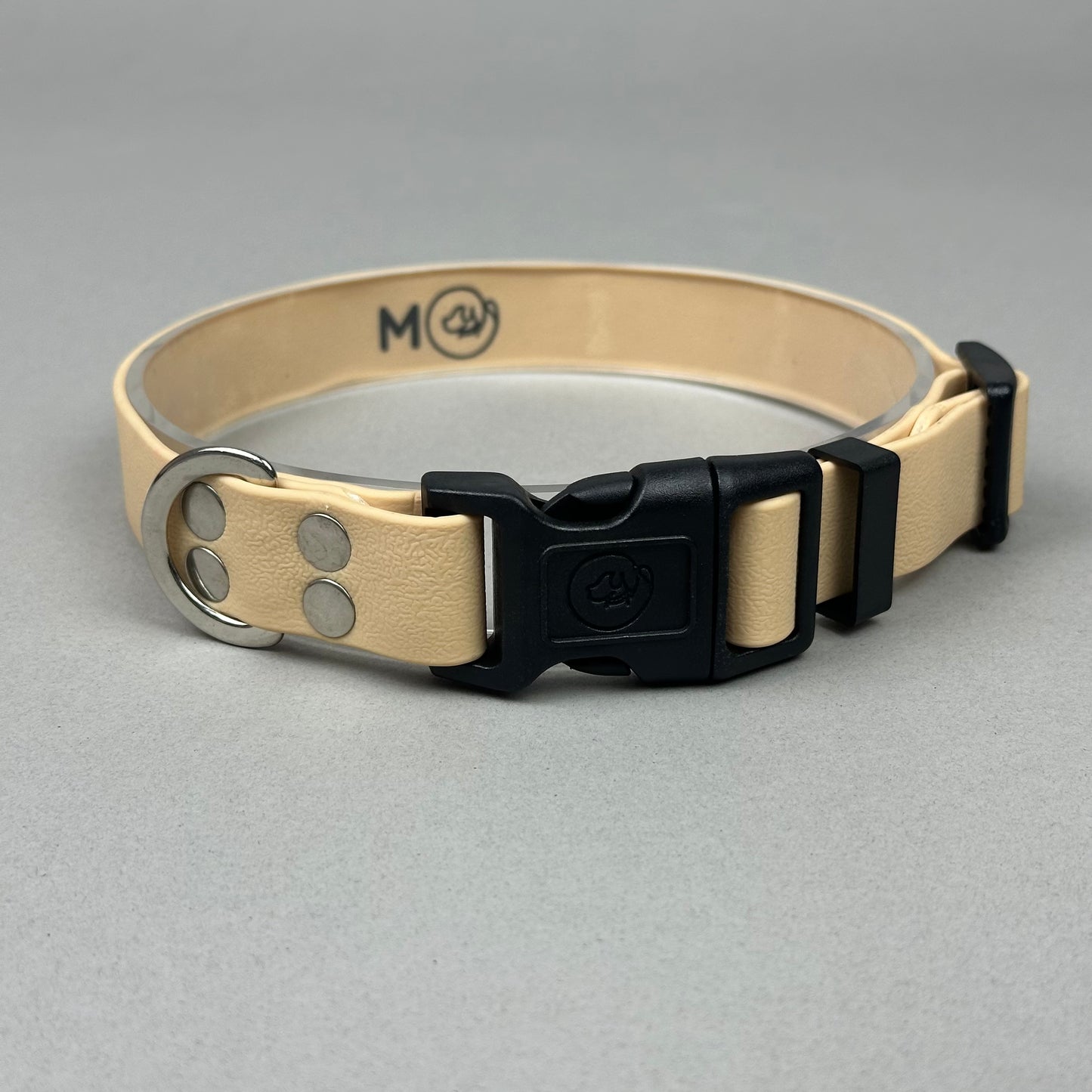Collar impermeable beige