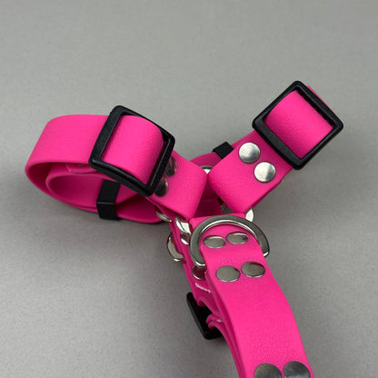 Arnés impermeable fucsia