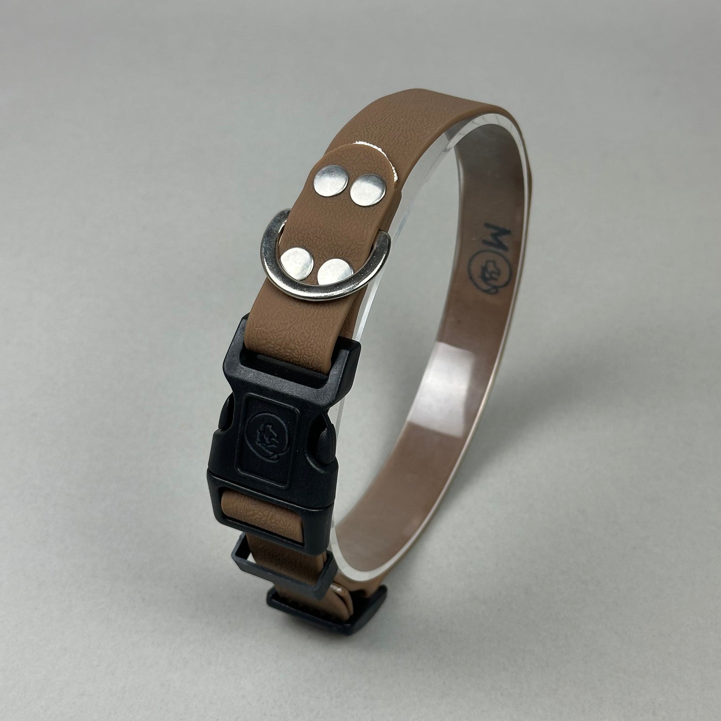Collar impermeable café