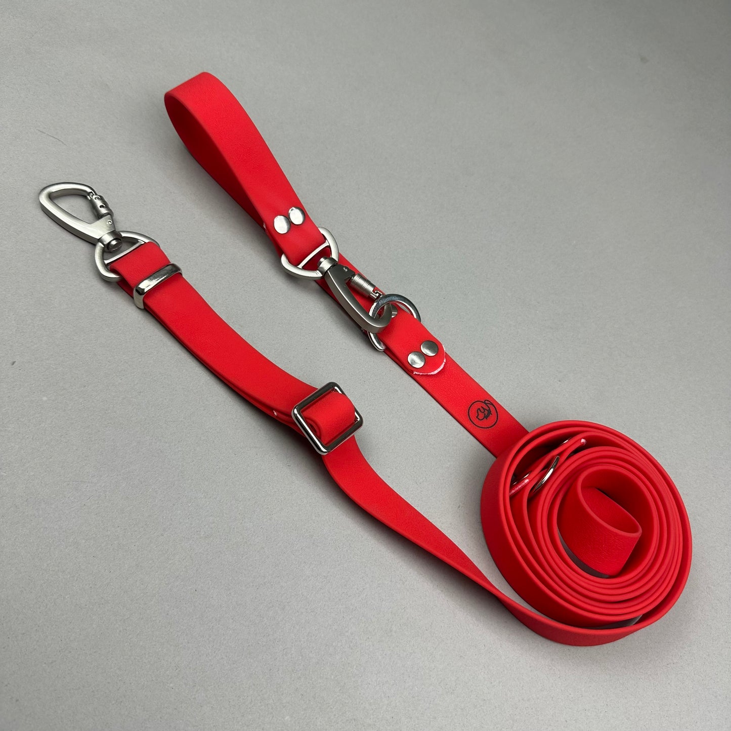 Traílla multipropósito impermeable Roja