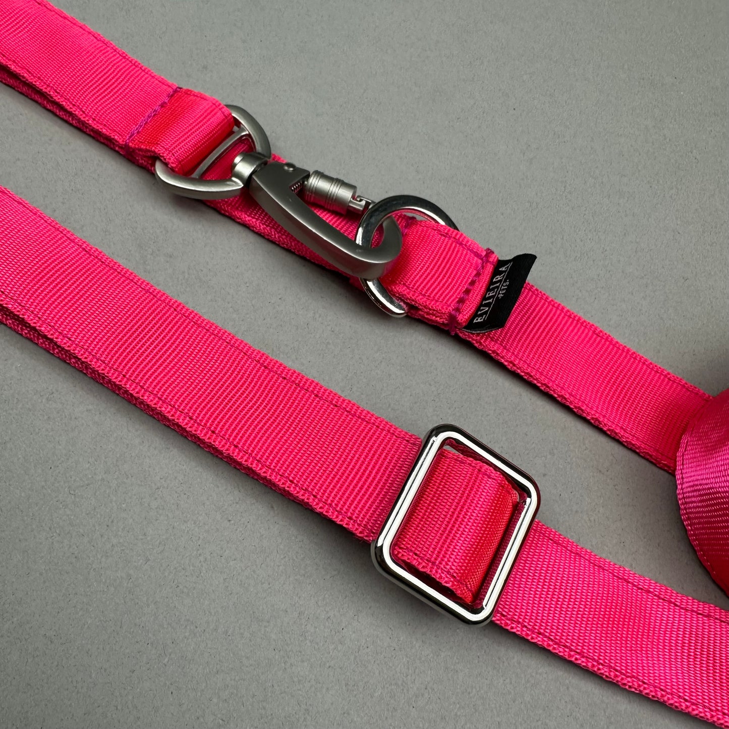 Traílla multipropósito fucsia (3 metros)