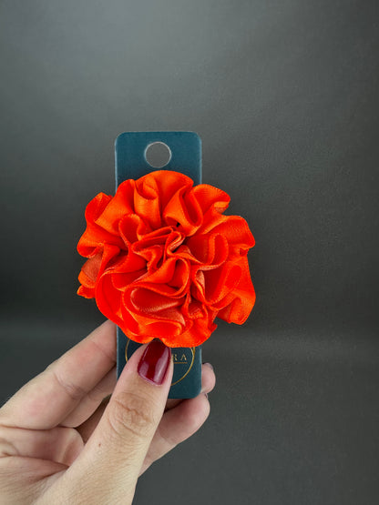 Flor pequeña naranja