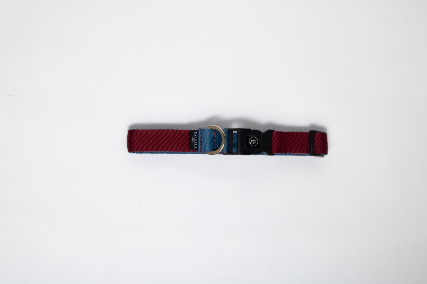 Collar básico Blueberry